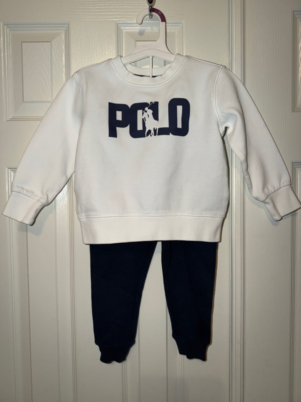 Polo by Ralph Lauren White Sweatshirt with Navy Joggers